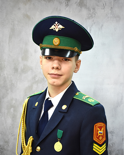Петров Арсений Александрович.